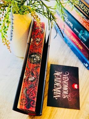 Fairyloot Exclusive Edition Deathbringer by Sonia Tagliareni
